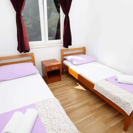 With Parking Space Lumbarda, Korcula - 9271 鲁巴达