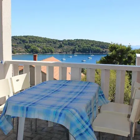 Apartments With Parking Space Lumbarda, Korcula - 9271 *