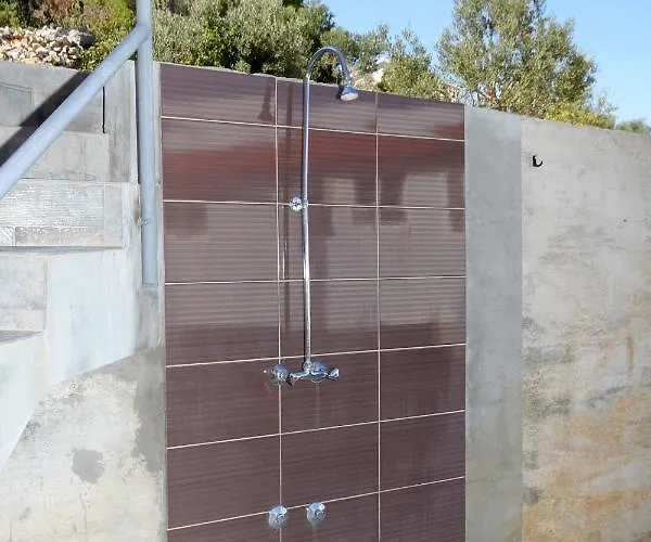 With Parking Space Lumbarda, Korcula - 9271 *