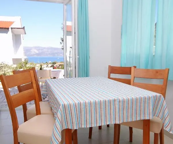 With Parking Space Lumbarda, Korcula - 9271 *